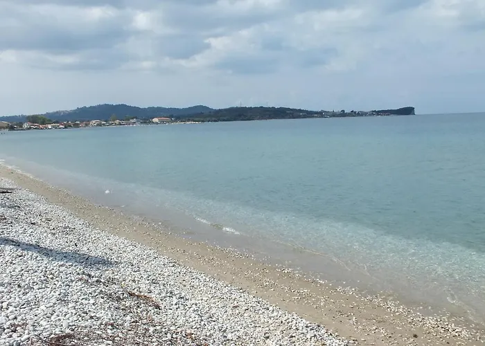 Semesterbostad Tzoras‌ ‌apartments‌ ‌roda‌ ‌corfu‌ *