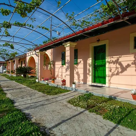 Casa vacanze Tzoras‌ ‌apartments‌ ‌roda‌ ‌corfu‌ Litheres