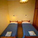 펜션 Tzoras‌ ‌apartments‌ ‌roda‌ ‌corfu‌