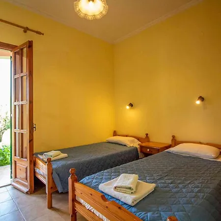 Tzoras‌ ‌apartments‌ ‌roda‌ ‌corfu‌ Casa vacanze Litheres