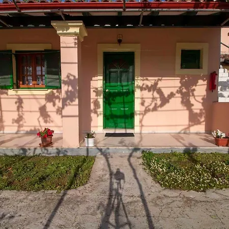 Σπίτι διακοπών Tzoras‌ ‌apartments‌ ‌roda‌ ‌corfu‌