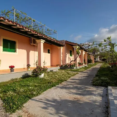 Tzoras‌ ‌apartments‌ ‌roda‌ ‌corfu‌ Σπίτι διακοπών