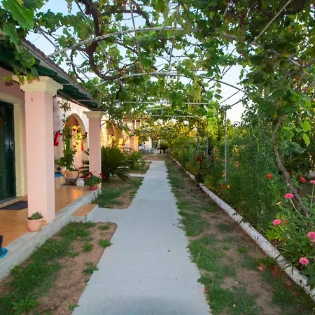 Tzoras‌ ‌apartments‌ ‌roda‌ ‌corfu‌